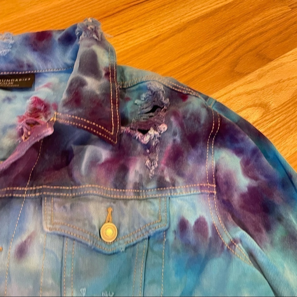 Tie dyed jean jacket distressed blue purple galaxy underwater size L - Picture 5 of 12